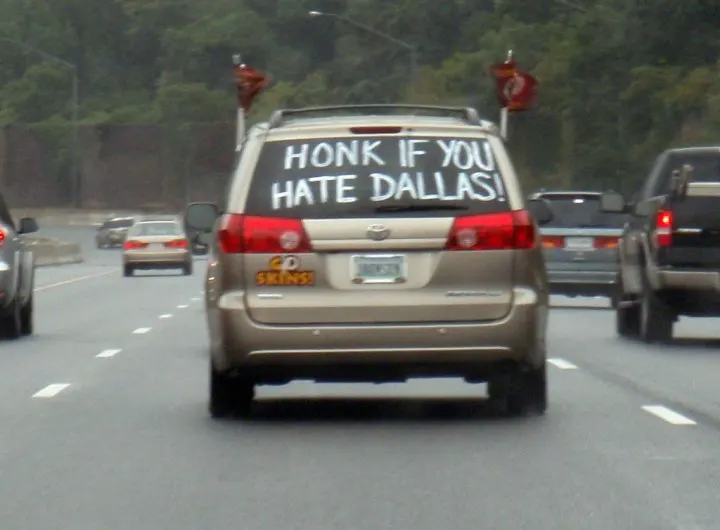 "Hate on Wheels" by Daquella manera is licensed under CC BY 2.0